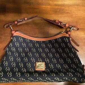 Dooney & Bourke shoulder bag
